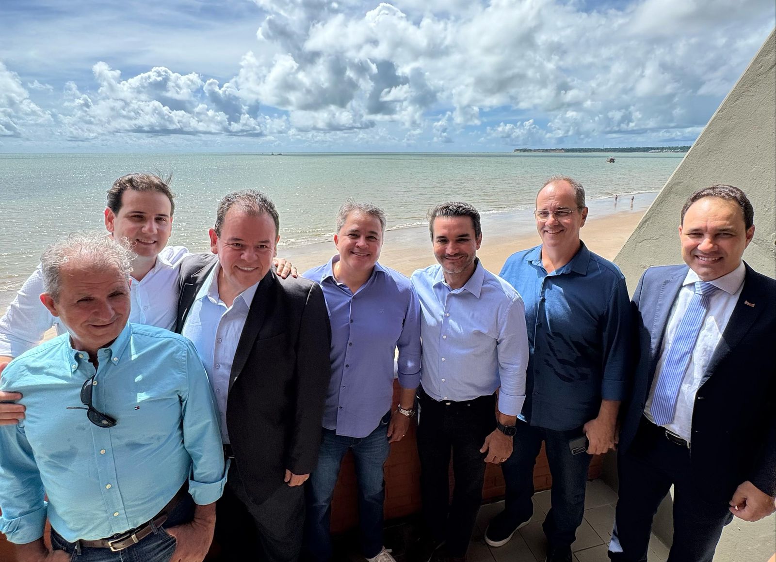 D1272900-387E-47B9-9DF5-B2D745B7F803