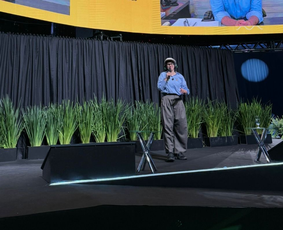 fe3a4149-dd74-480b-839e-88e66b884bd6